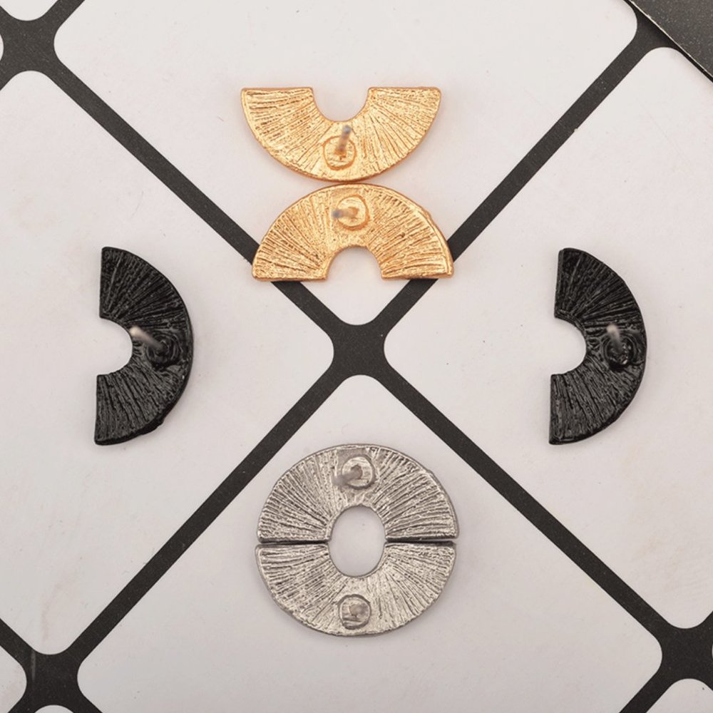Minimalistic Stud Earrings - Picture 5 of 12